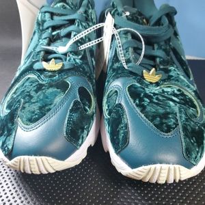 Adidas Originals Yung-1 high res Aqua mens velvet.